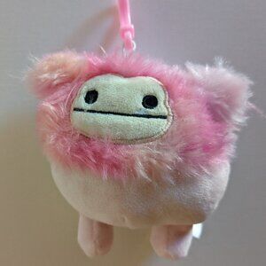 NWOT 3.5" Caparinne Yeti Bigfoot Purse Clip On Squishmallows Mini Plushie Pink